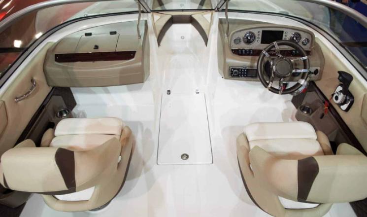 Boat Flooring: A Detailed Overview and Buyer&#8217;s Guide